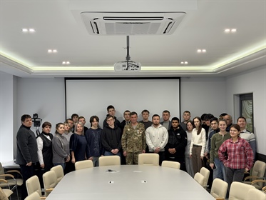 Встреча с героем